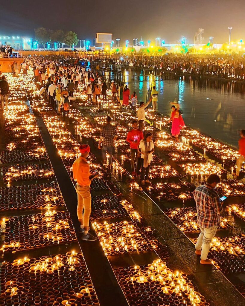 Ayodhya Deepotsav 2024: Lightening 2.8 million diyas for celebrating glory of Diwali. ( twitter x)