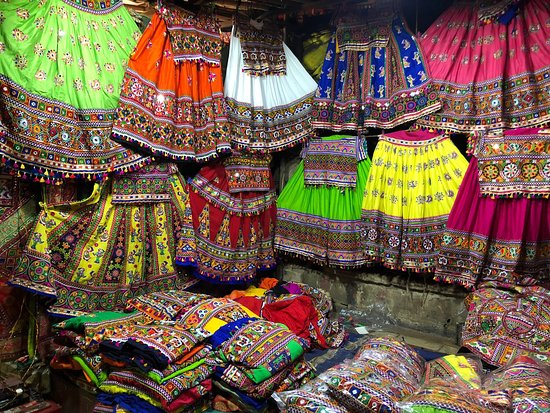 shopping in Gujarat to Navratri special ( google )  